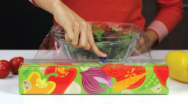 ChicWrap VEGGIE Plastic Wrap Box with 12″ x 250 sq Ft Roll